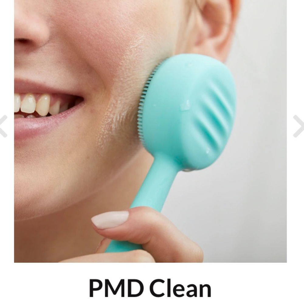 PMD/Clean smart facial cleansing device. NWT